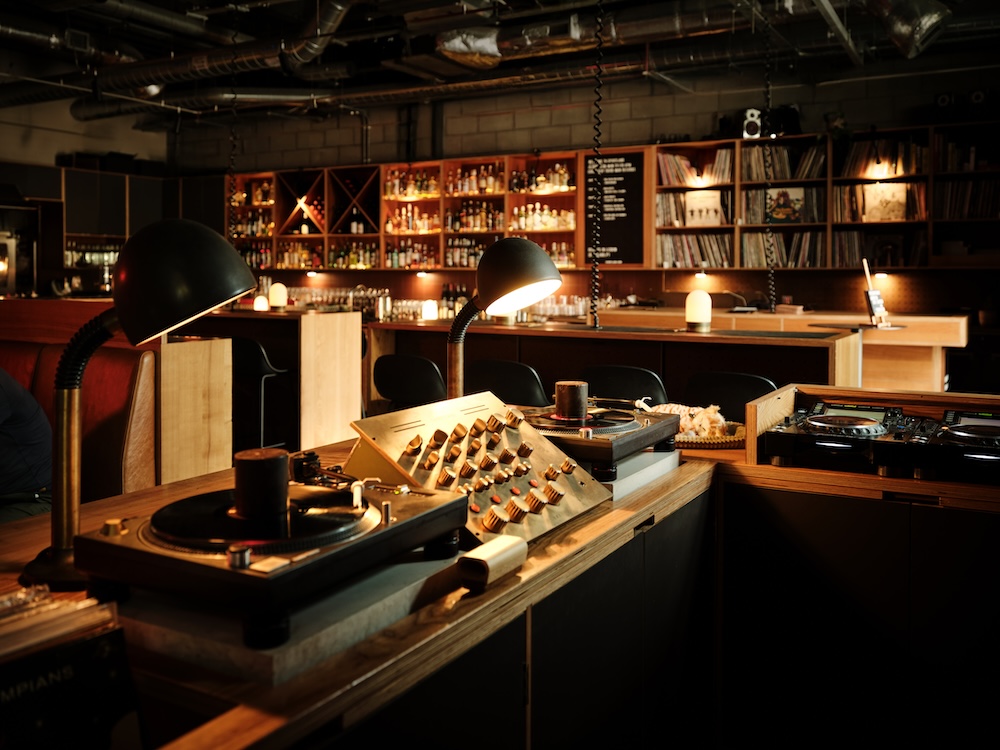 The Global Rise of “JAZZ KISSA”世界を魅了する日本発 ジャズ喫茶文化